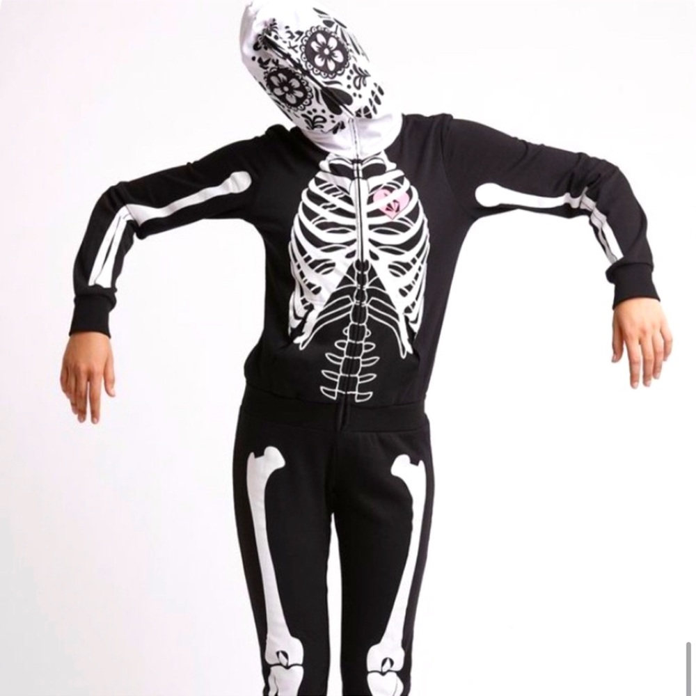 EXTREMELY RARE!!! Vintage Volcom Skeleton Zip-up Jumpsuit